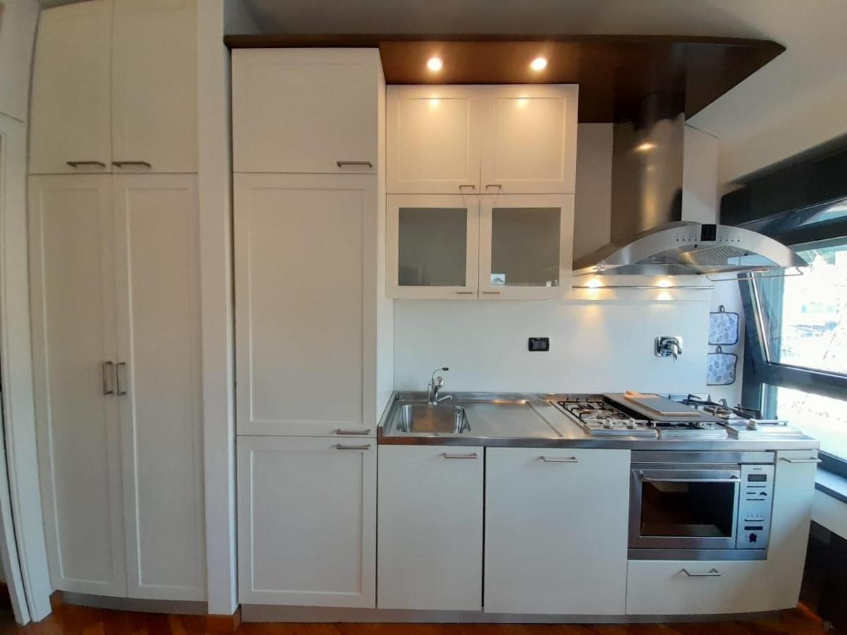 Bilocale Vista Mare Con Terrazzo-Porto Antico- Parcheggio Scontato Apartment เจนัว ภายนอก รูปภาพ
