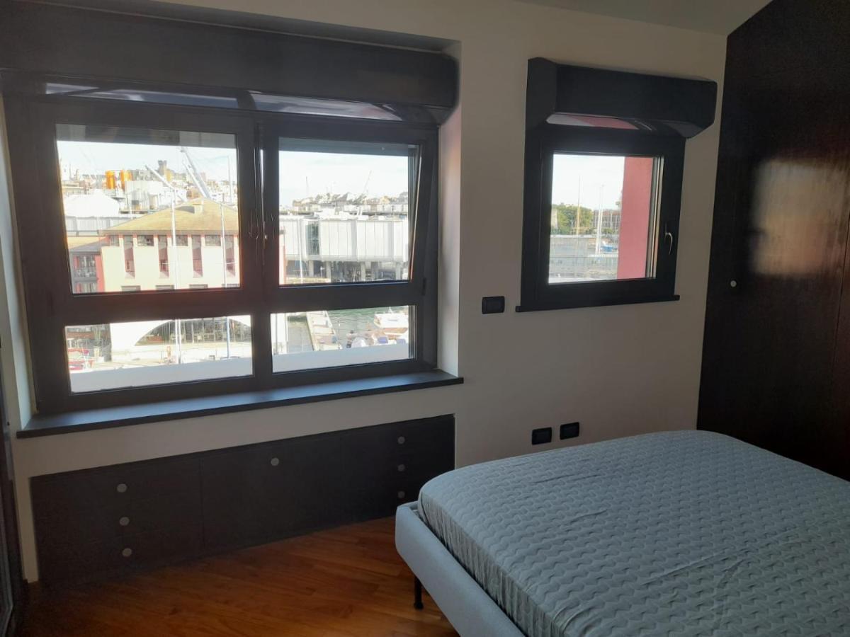 Bilocale Vista Mare Con Terrazzo-Porto Antico- Parcheggio Scontato Apartment เจนัว ภายนอก รูปภาพ