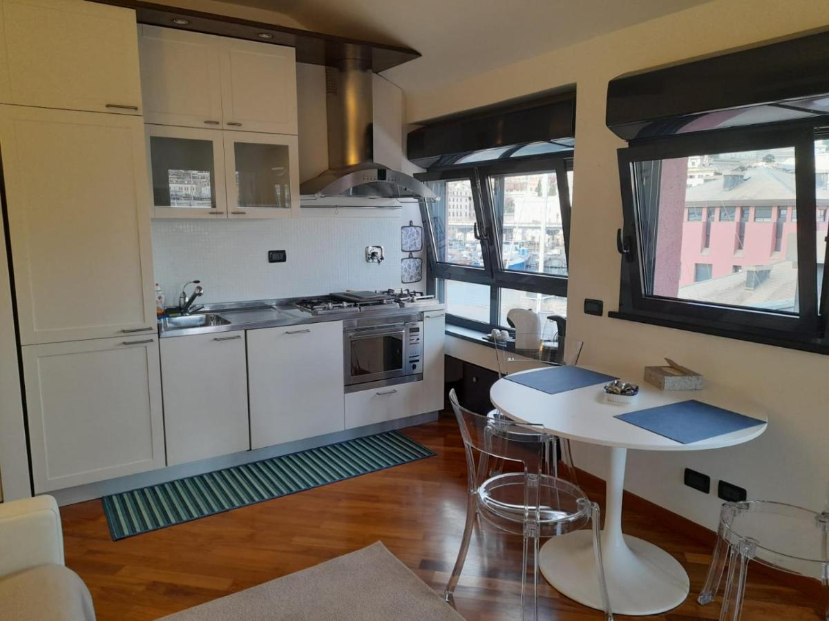 Bilocale Vista Mare Con Terrazzo-Porto Antico- Parcheggio Scontato Apartment เจนัว ภายนอก รูปภาพ
