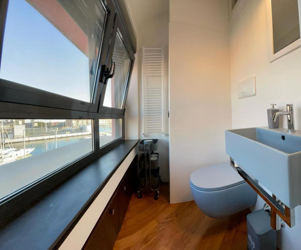 Bilocale Vista Mare Con Terrazzo-Porto Antico- Parcheggio Scontato Apartment เจนัว ภายนอก รูปภาพ